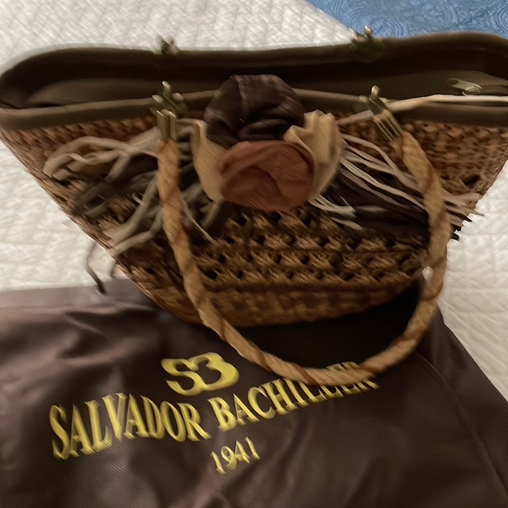 NWOT great straw bag never used